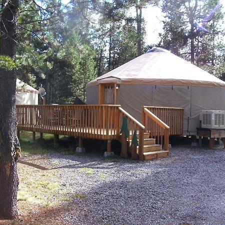 Bend-Sunriver Rv Campground Three Rivers Екстериор снимка