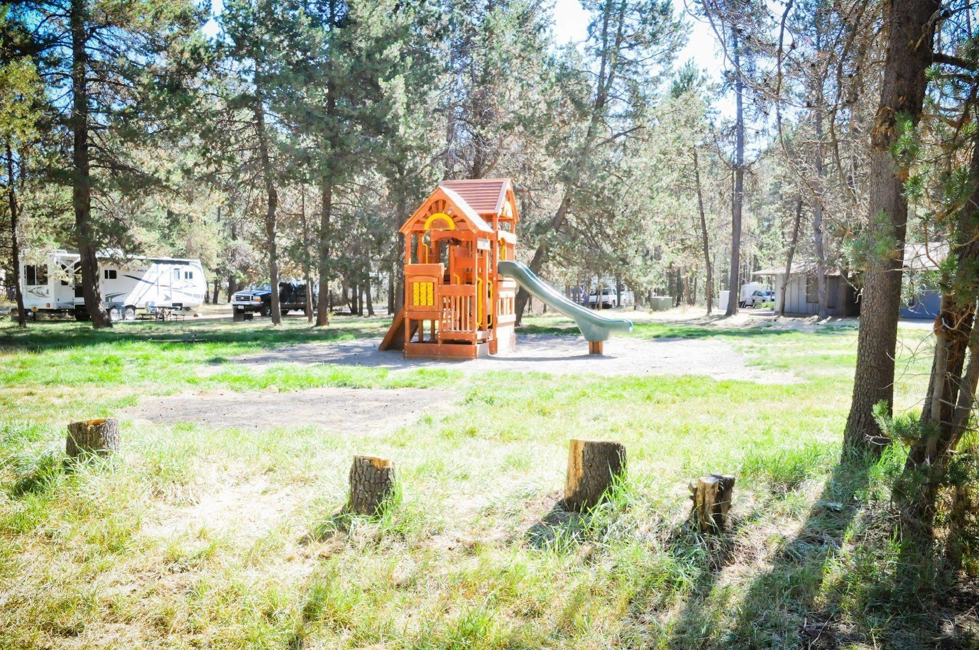 Bend-Sunriver Rv Campground Three Rivers Екстериор снимка